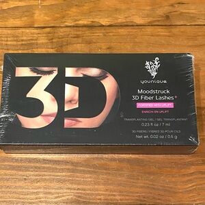 Younique Moodstruck 3D Fiber Lashes+ Black and Pink